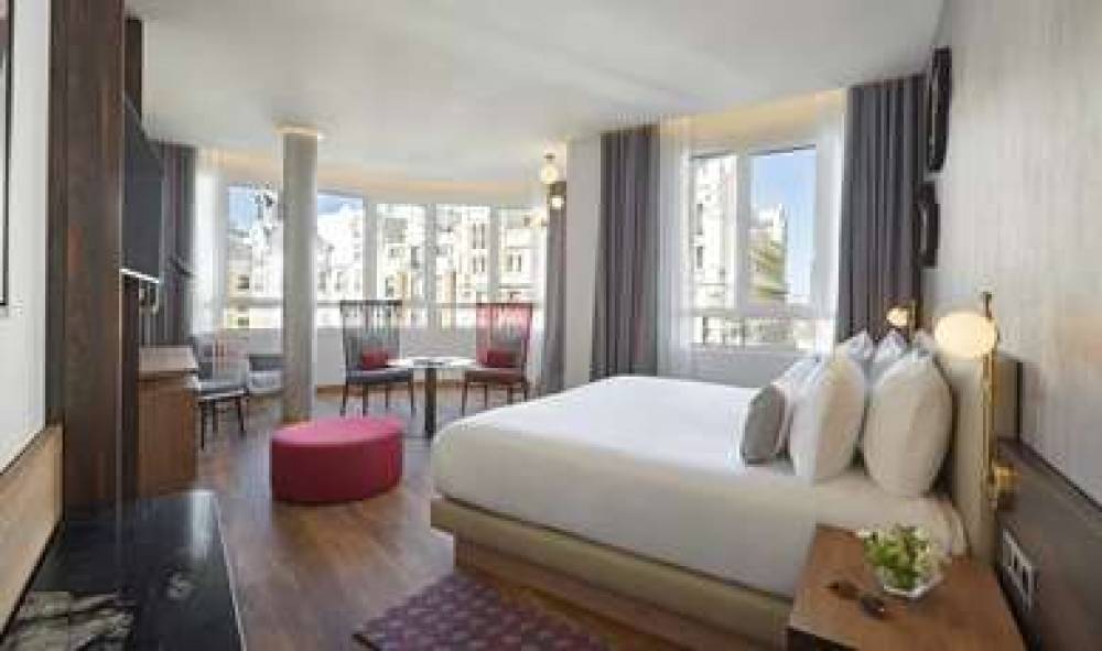 Hyatt Centric Gran Via Madrid 8