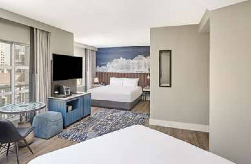 Hyatt Centric The Pike Long Beach 10