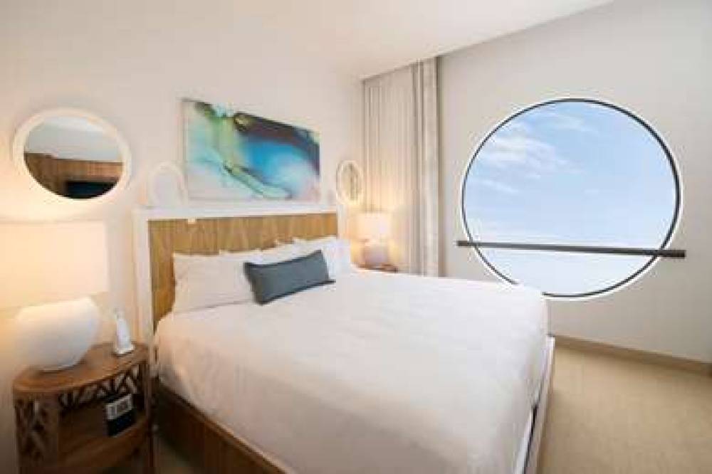 HYATT CENTRIC WAIKIKI BEACH 3