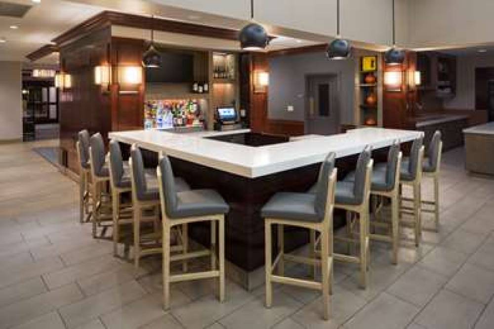 Hyatt House Boston/Waltham 6