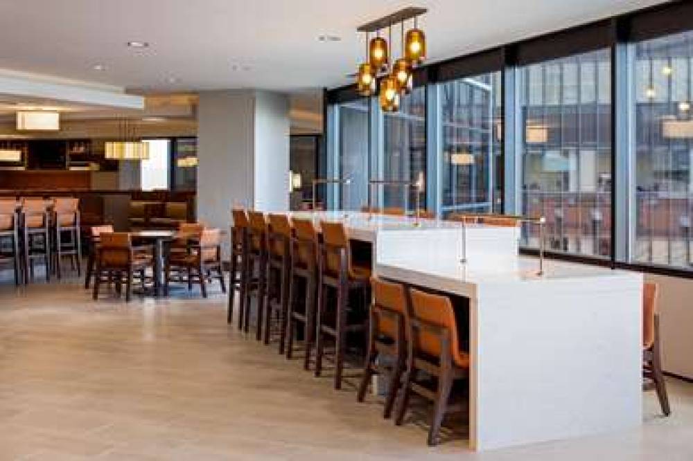 HYATT HOUSE NEW ORLEANS/DOWNOTWN 6