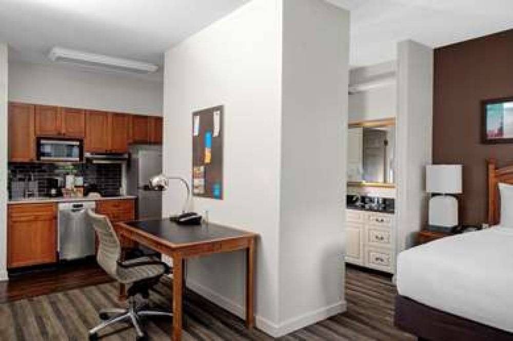 HYATT HOUSE PARSIPPANY EAST 3