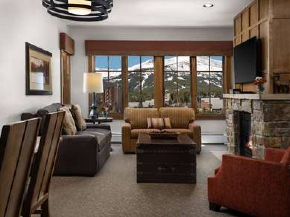 HYATT MAIN STREET STATION 10