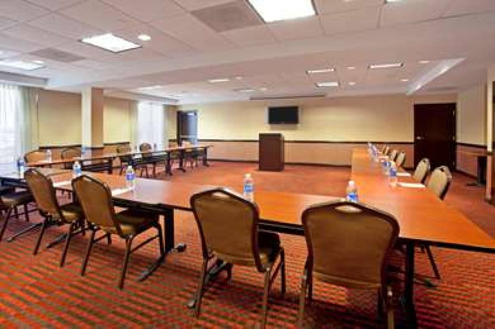 HYATT PLACE ATLANTA AIRPORT-NORTH 8