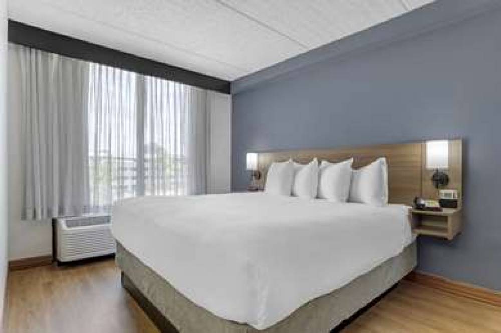 HYATT PLACE HOUSTON NORTH 4