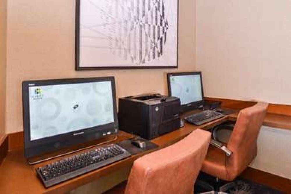 Hyatt Place Chesapeake Greenbrier 10