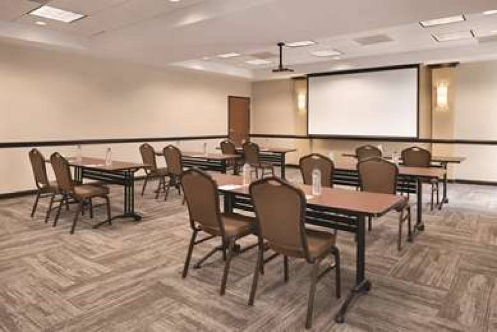 Hyatt Place Chicago Hoffman Estates
