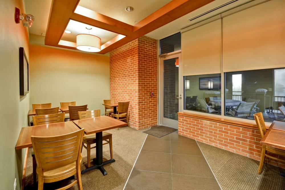Hyatt Place Chicago Warrenville 10