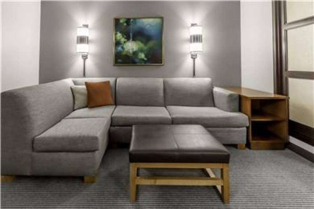 HYATT PLACE CLT BILLY GRAHAM P 4