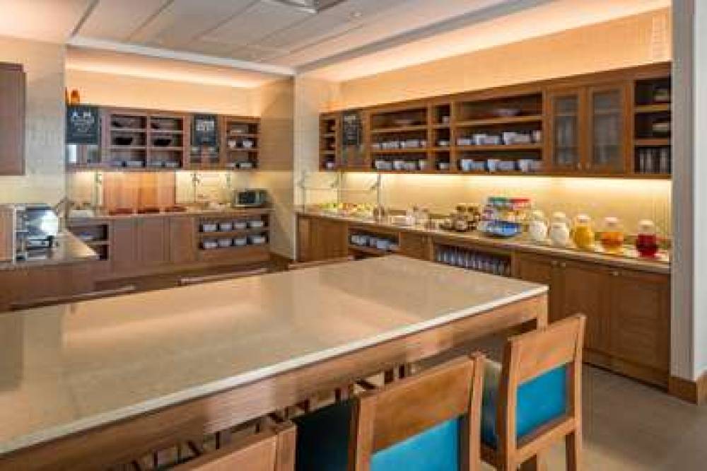 HYATT PLACE HOUSTON/GALLERIA 4