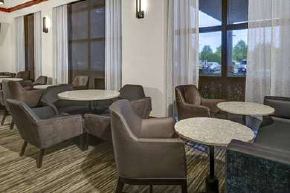 Hyatt Place Louisville East 8