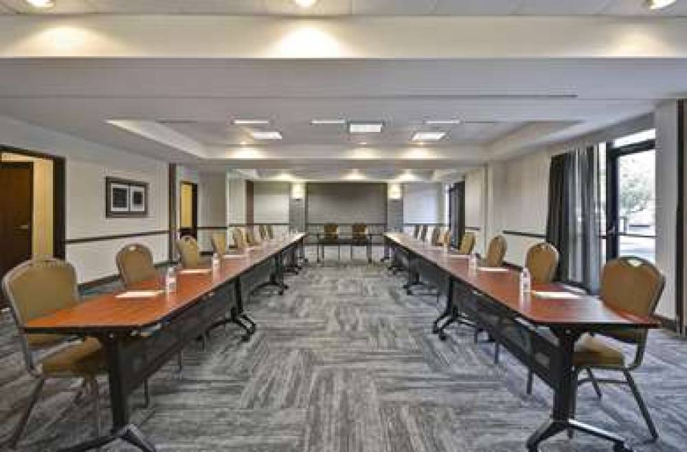 HYATT PLACE MIAMI ARPT WEST DORAL 2
