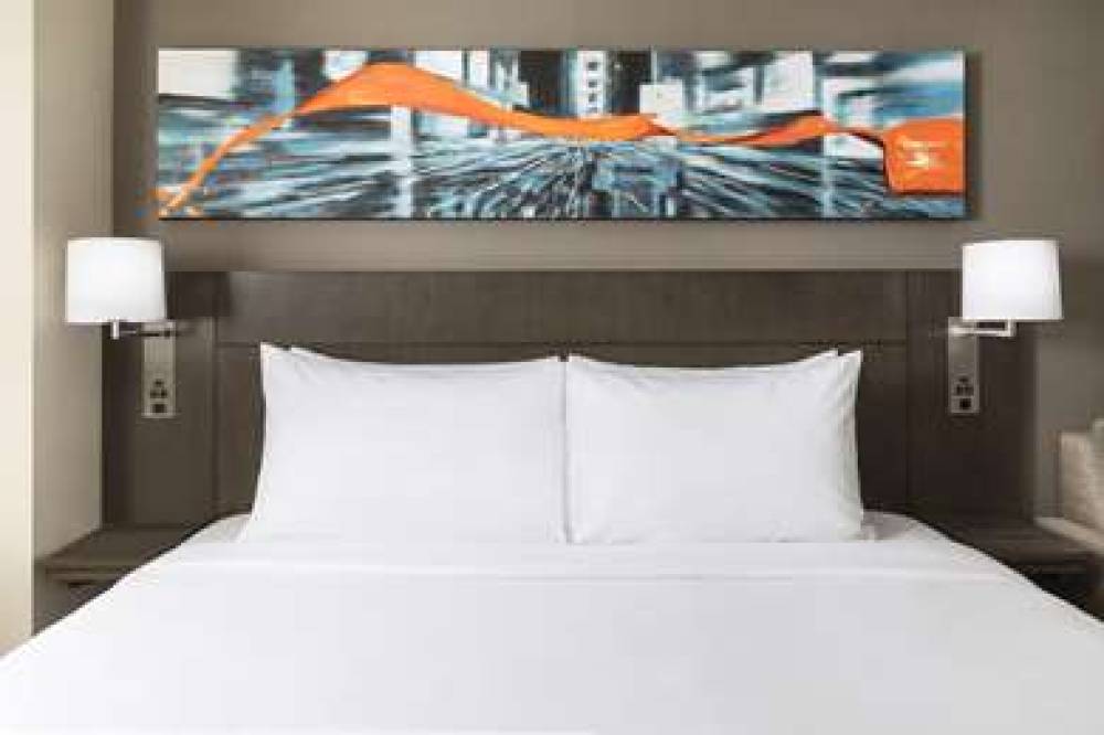 HYATT PLACE NYC/TIMES SQUARE 10