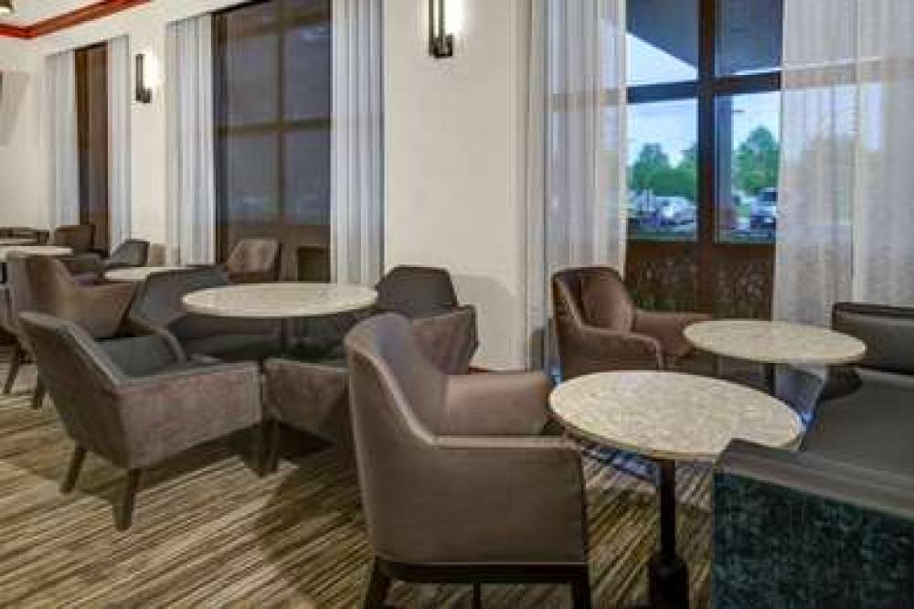 HYATT PLACE PIT/ROBINSON MALL 8