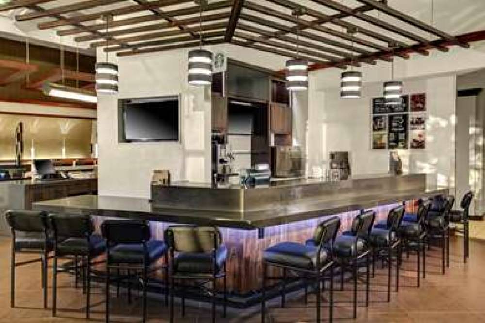 HYATT PLACE TAMPA BUSCH GARDENS 7