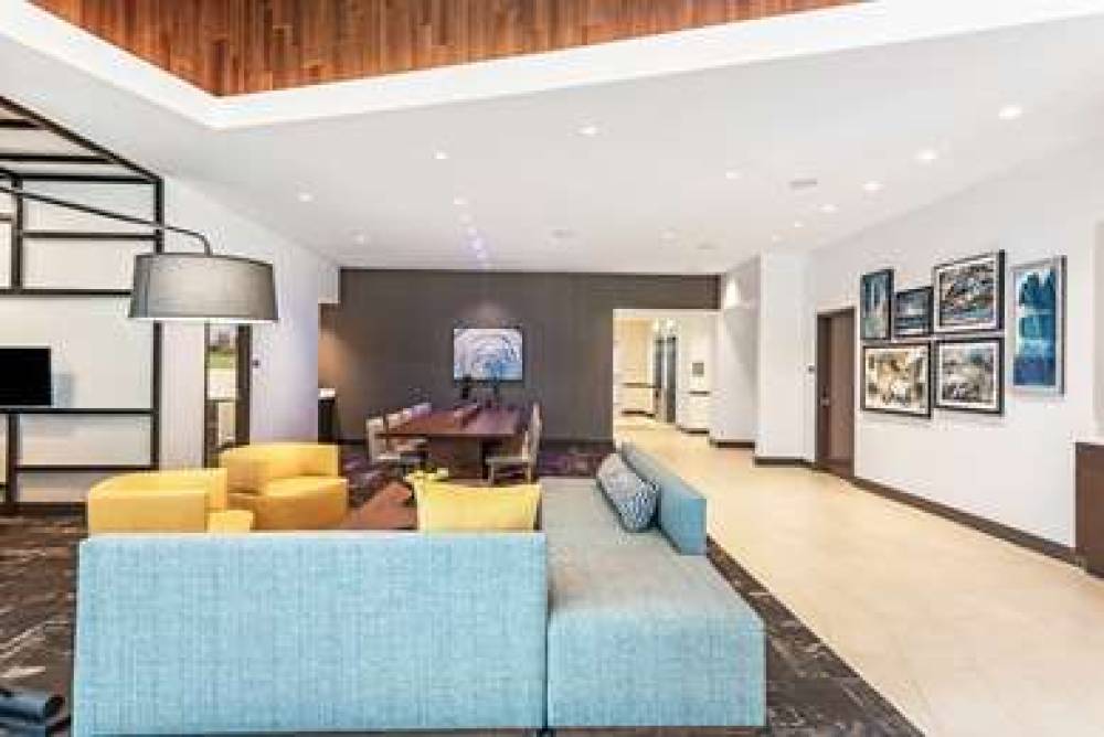 HYATT PLACE TAMPA/WESLEY CHAPEL 9