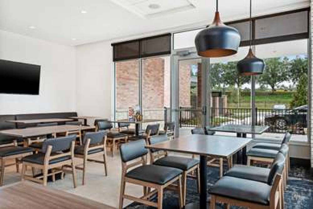 HYATT PLACE TAMPA/WESLEY CHAPEL 5