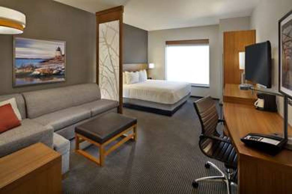 HYATT PLACE WARWICK/PROVIDENCE ARPT 8