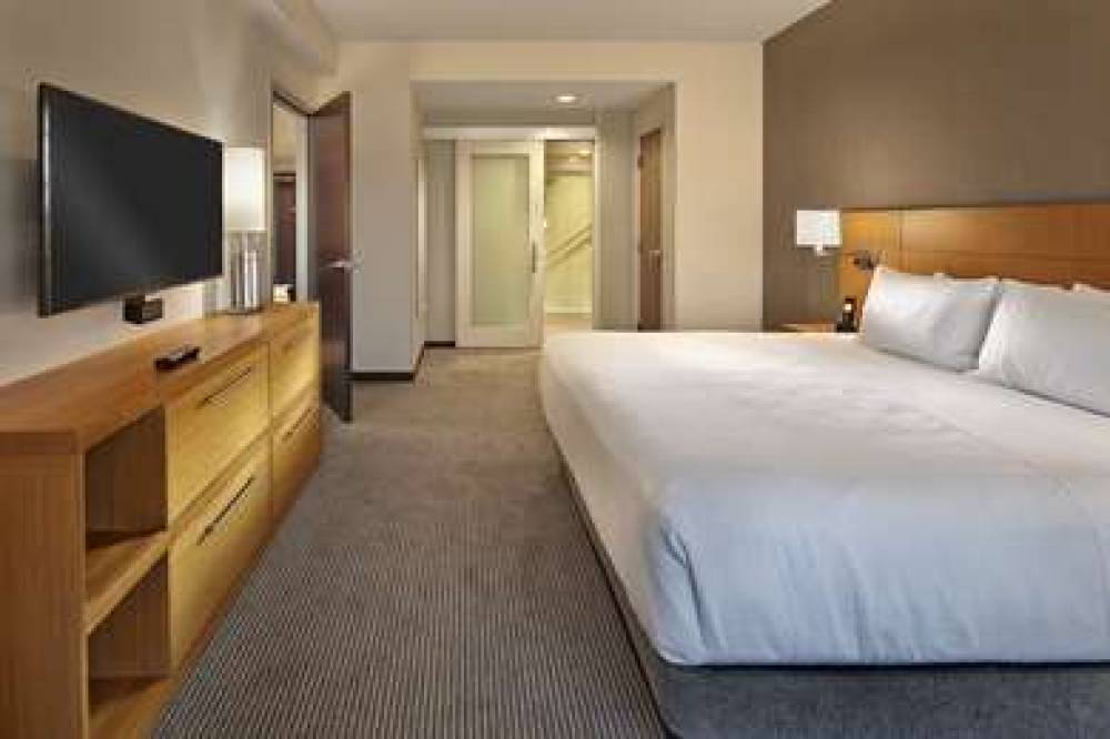 HYATT PLACE WARWICK/PROVIDENCE ARPT 5