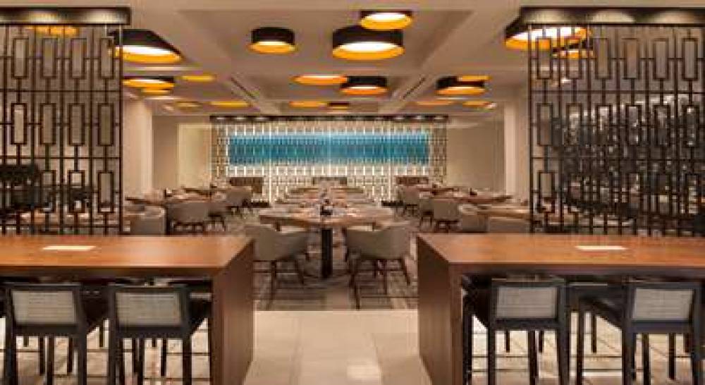 Hyatt Regency LAX 4