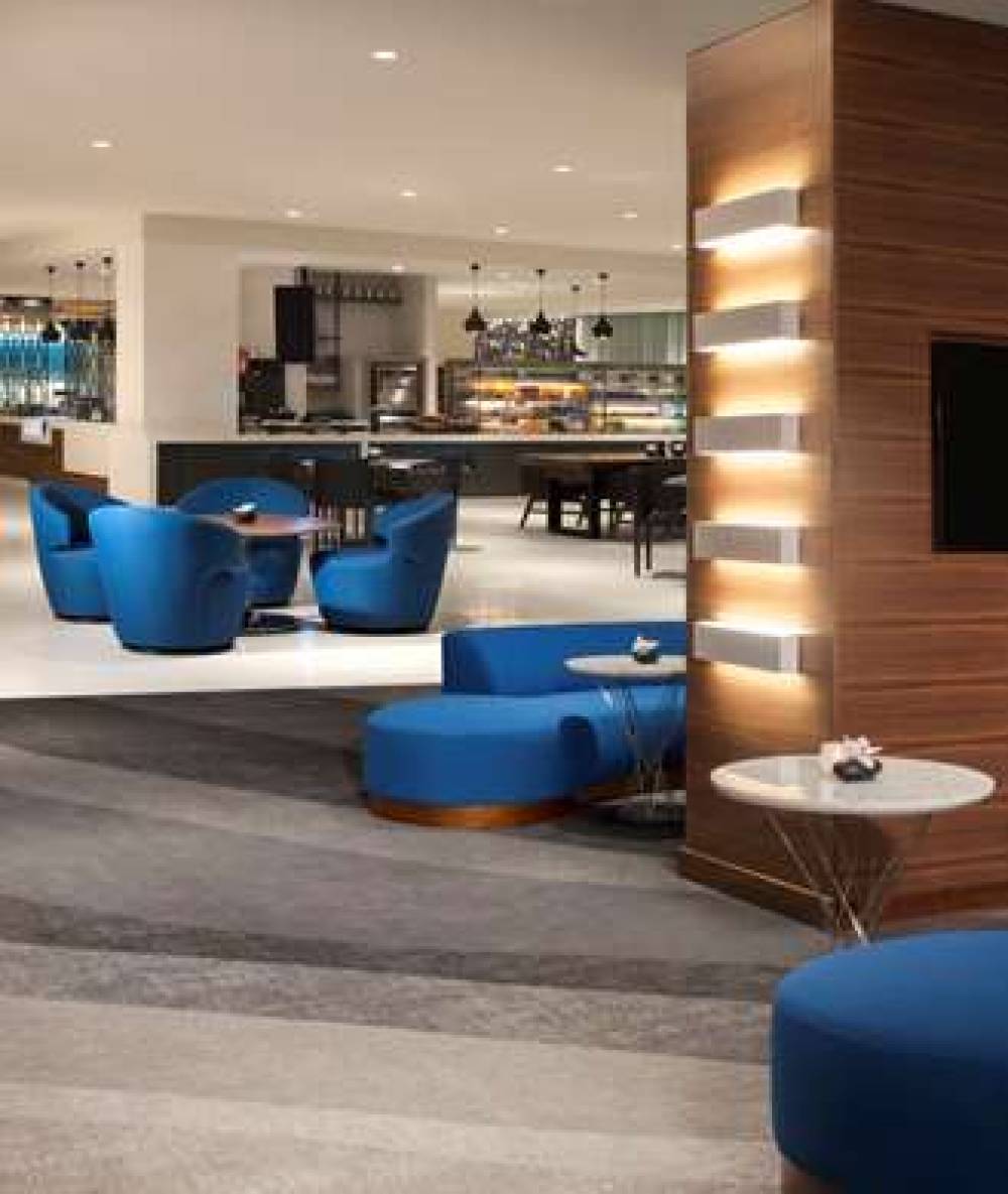 Hyatt Regency LAX 3