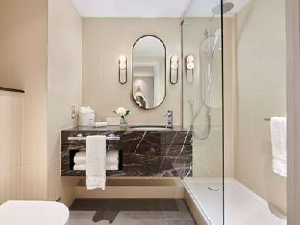 HYATT REGENCY LONDON STRATFORD 8
