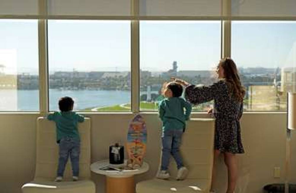 Hyatt Regency Long Beach 10