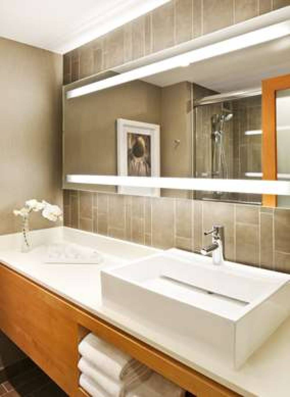 Hyatt Regency Long Beach 7
