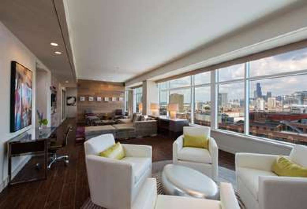 Hyatt Regency McCormick Place 9