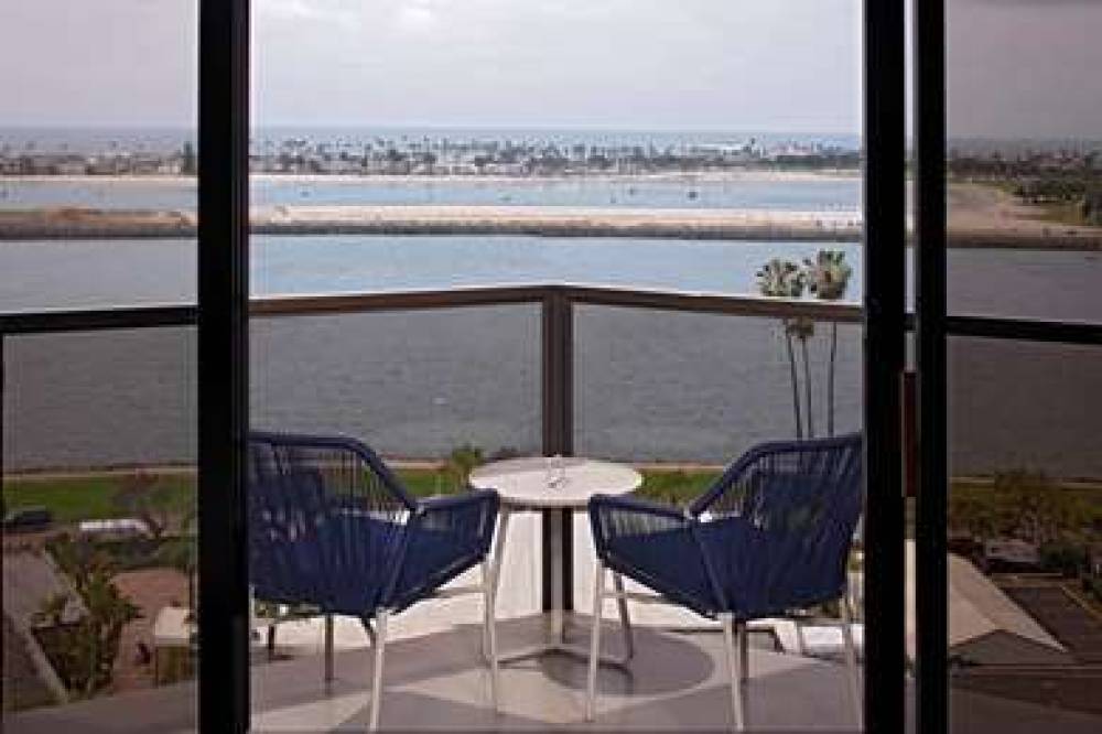 HYATT REGENCY MISSION BAY SPA AND M 6