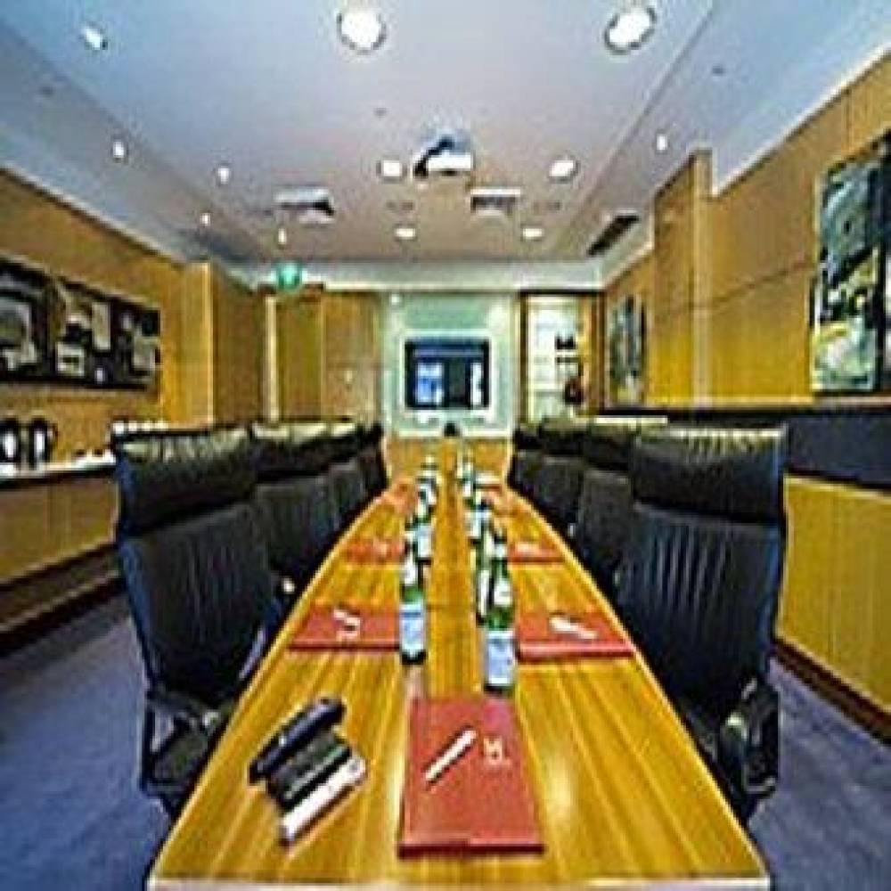 Hyde Park Inn 3