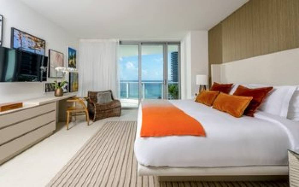 HYDE RESORT AND RESIDENCES LIF 4