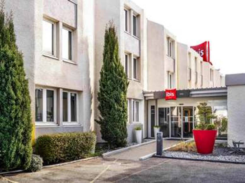 IBIS ARLES 1