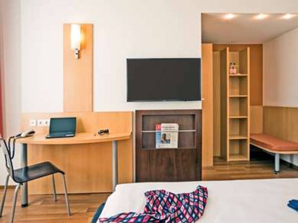 Ibis Berlin City Sud 9