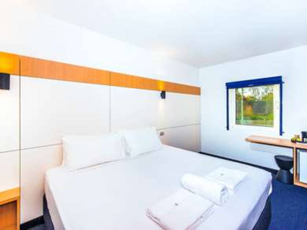 Ibis Budget Casula Liverpool 7