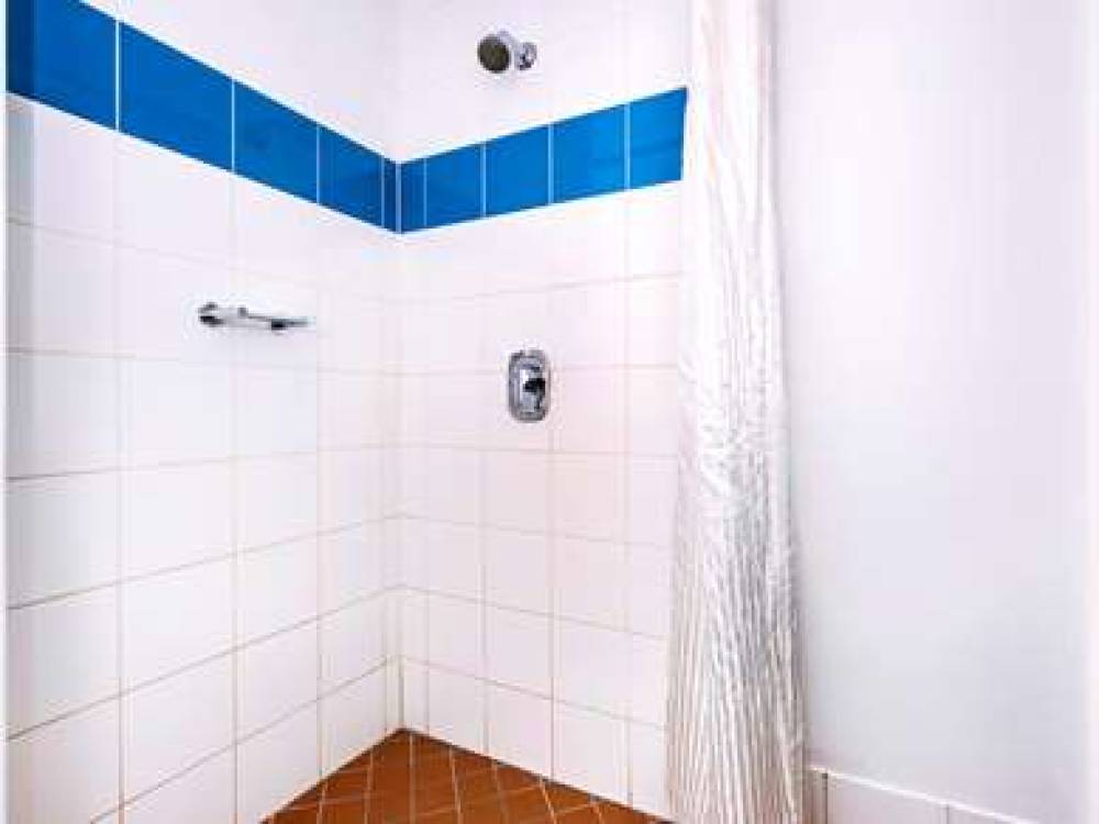 Ibis Budget Casula Liverpool 10