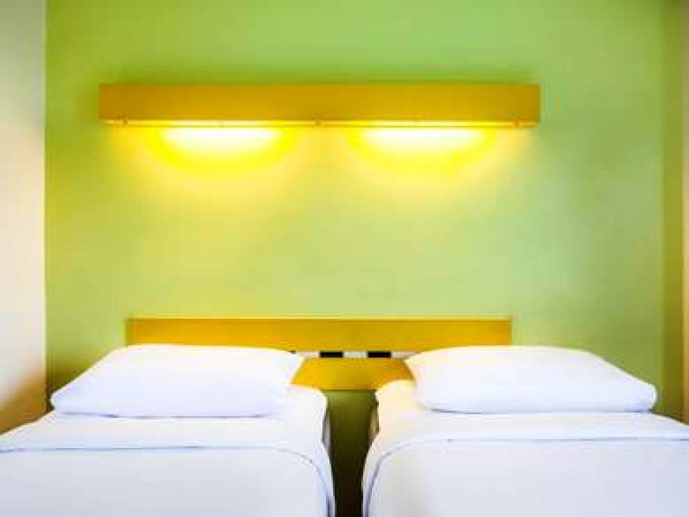 IBIS BUDGET JAKARTA  CIKINI 7