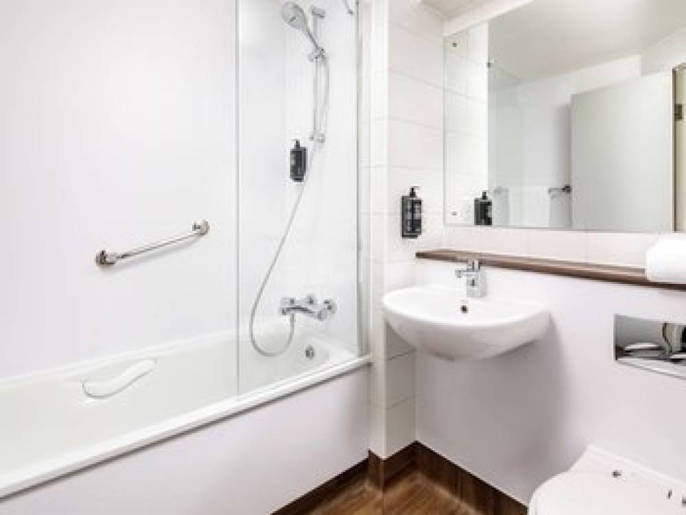Ibis Budget London Heathrow Central 10