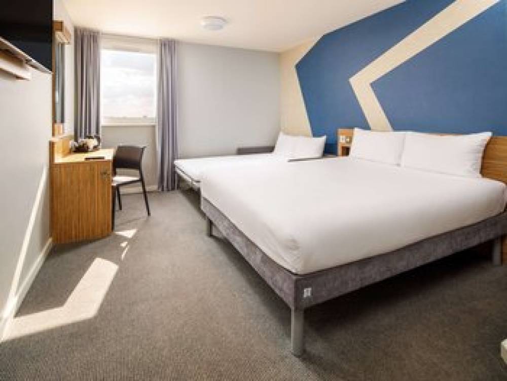 Ibis Budget London Heathrow Central 9