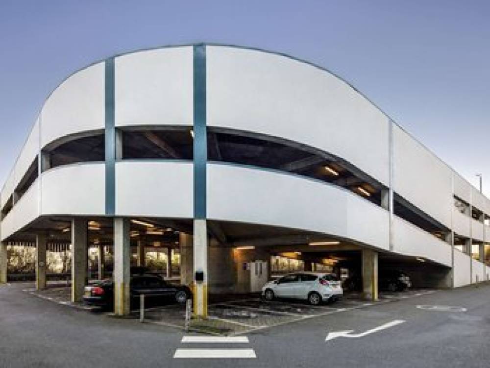 Ibis Budget London Heathrow Terminal 5 4