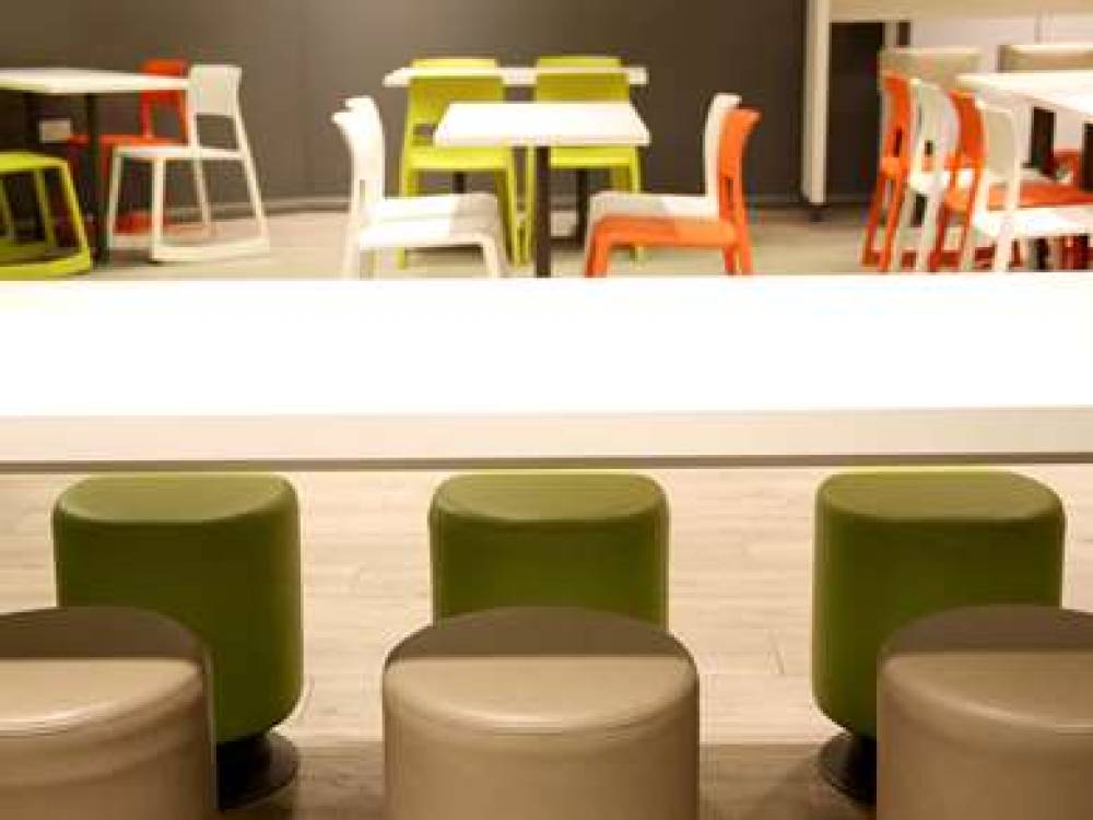 Ibis Budget London Whitechapel - Brick Lane 9