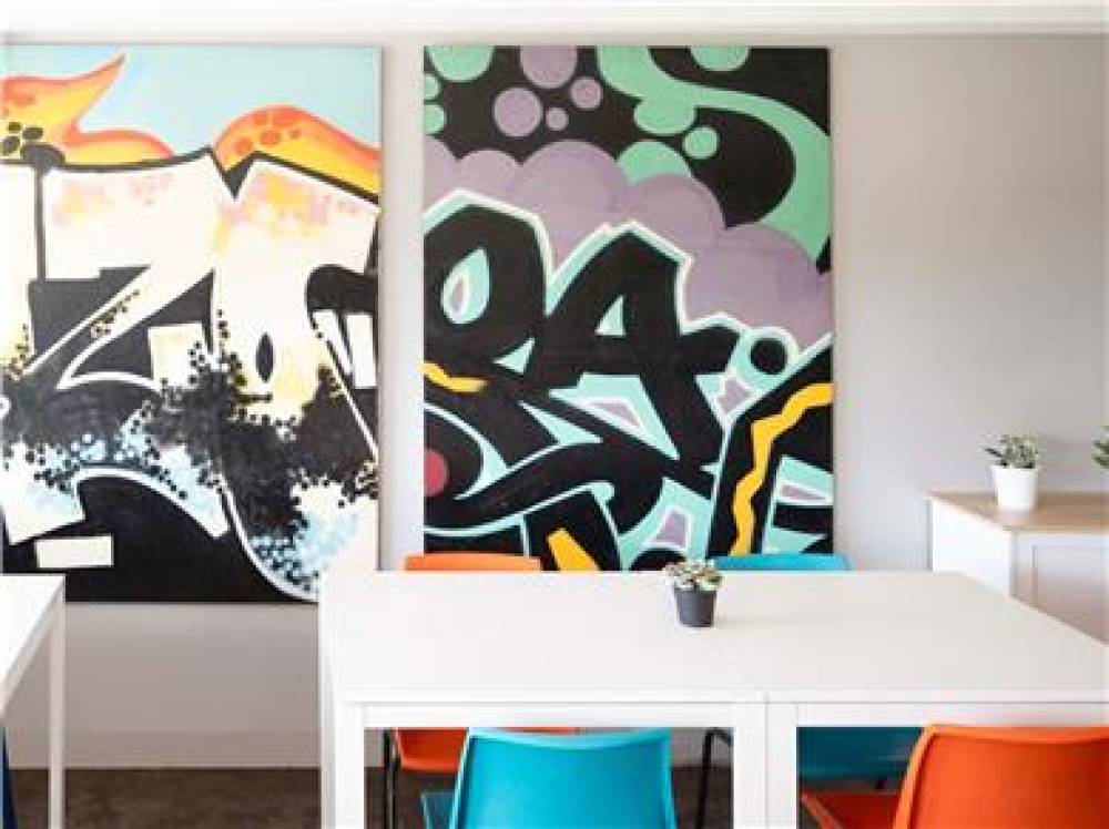 Ibis Budget Wentworthville 4