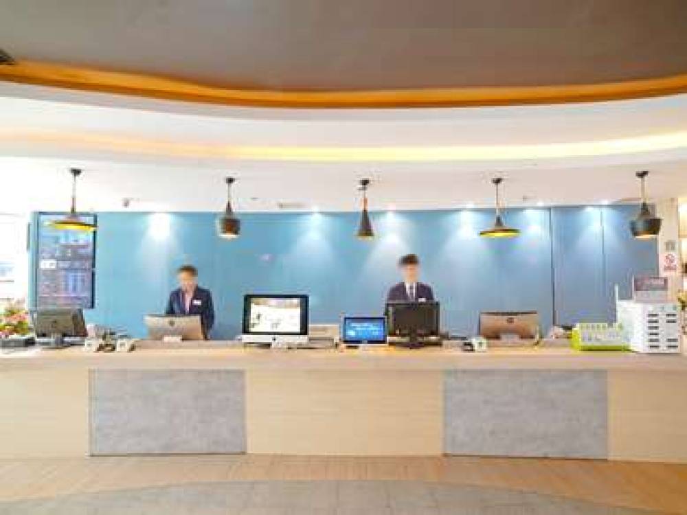 Ibis Chengdu Kehua