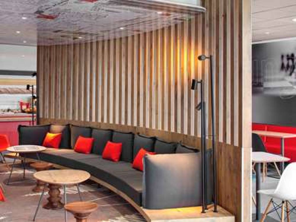 Ibis Clermont Ferrand Nord Riom