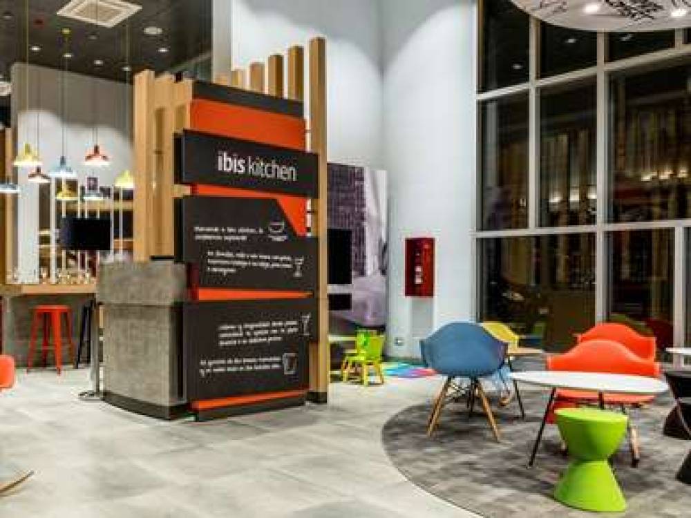 IBIS IQUIQUE 3