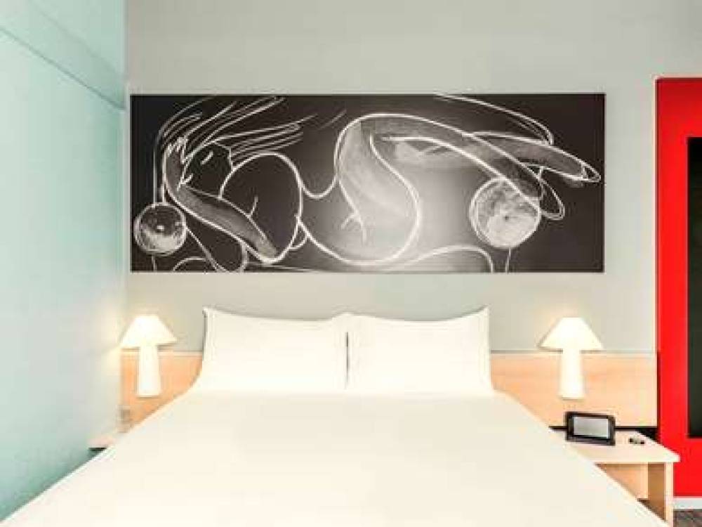 Ibis Paris Boulogne-Billancourt 9