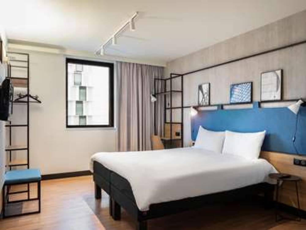 Ibis Paris CDG Airport 9