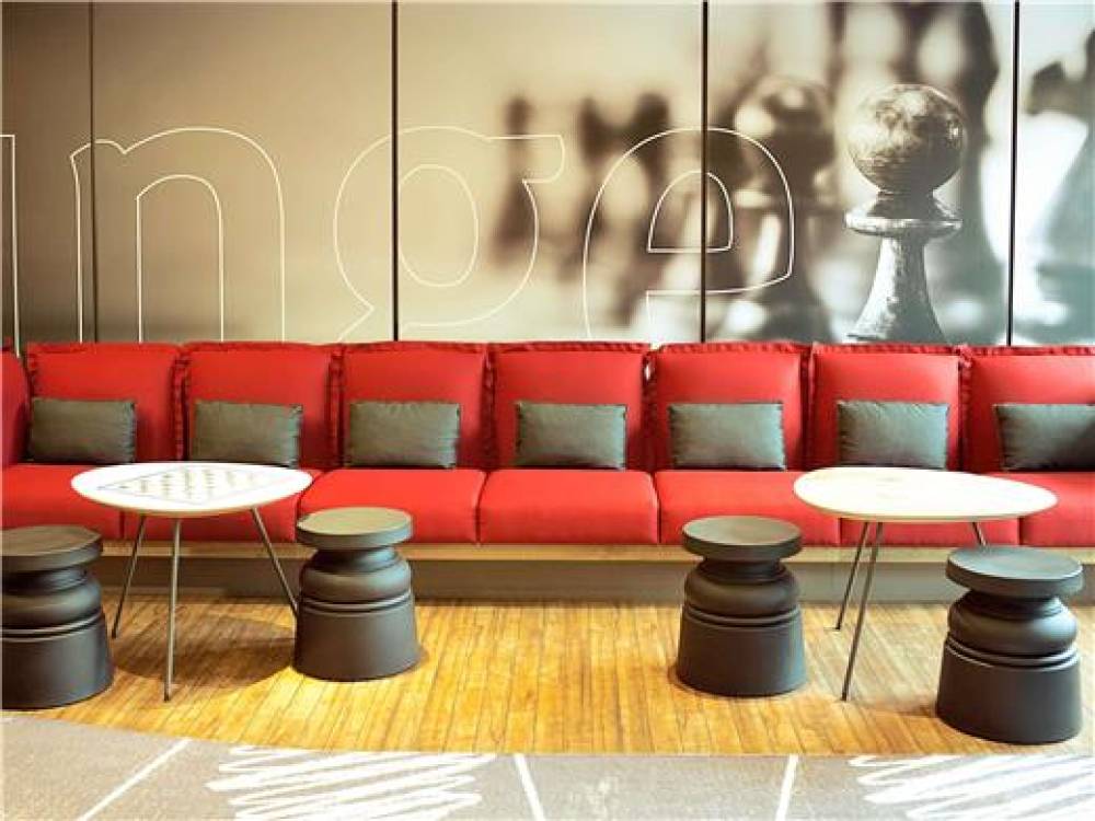 IBIS PARIS ST-DENIS STADE SUD 3