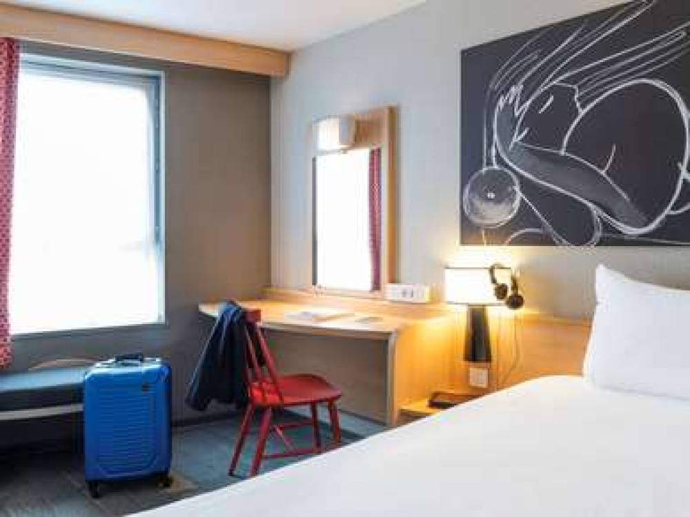 Ibis Reims Centre 8