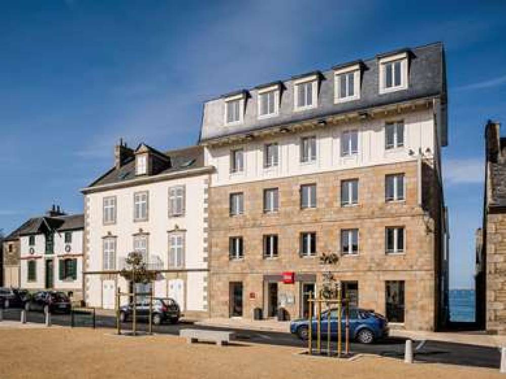 IBIS ROSCOFF 1